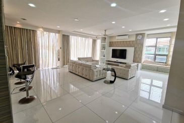 Taman Austin Heights