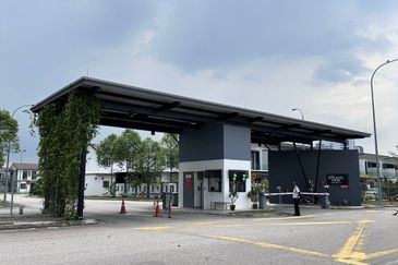 The Straits View, Bandar Baru Permas Jaya