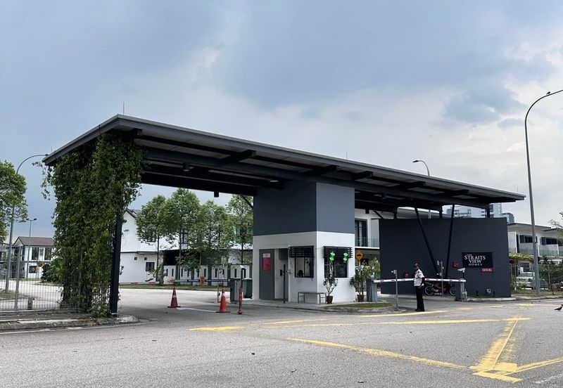 The Straits View, Bandar Baru Permas Jaya