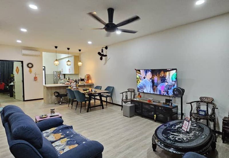 The Straits View, Bandar Baru Permas Jaya