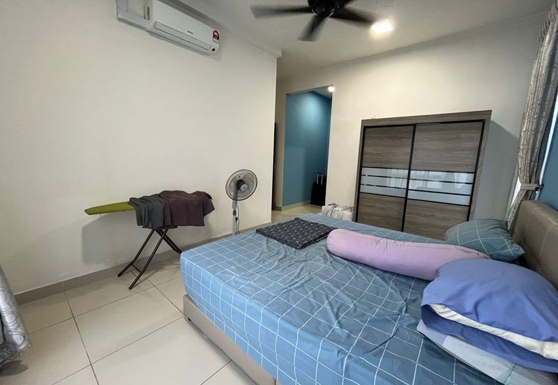 Austin Residence @Taman Mount Austin