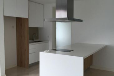 Imperia @ Puteri Harbour