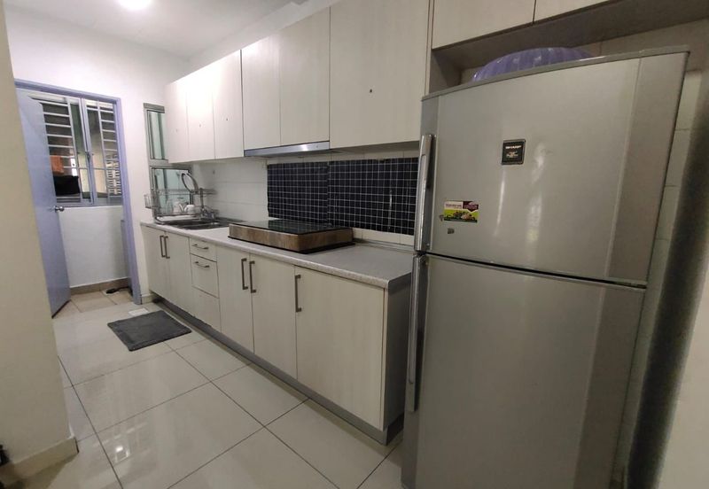 Dedaun Hijau (Greenfield Regency)