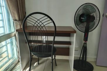 Dedaun Hijau (Greenfield Regency)