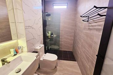 Jalan Sutera Pulai 2/23