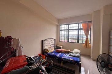 Aloha Tower Condominium