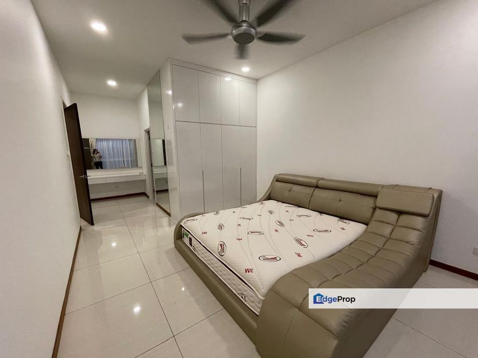 Isola Villa, Johor, Masai