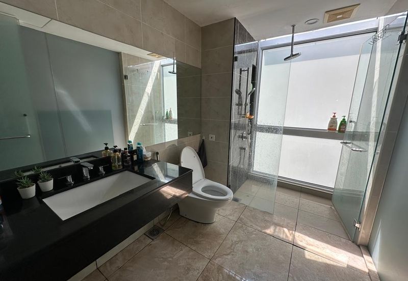 Paradiso Nuova Medini