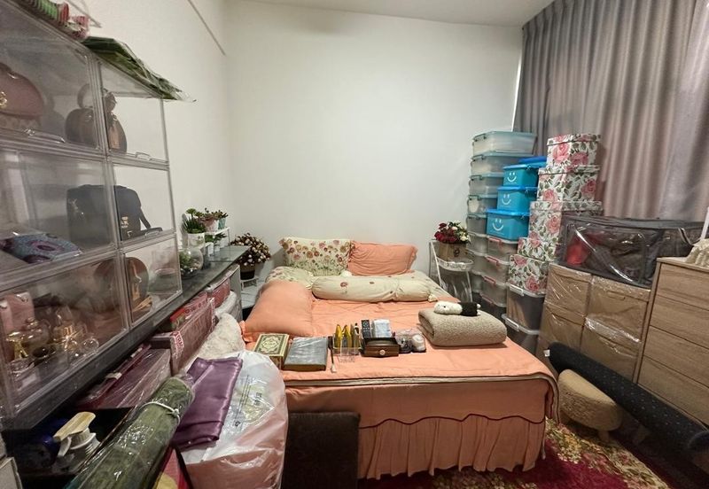 Paradiso Nuova Medini