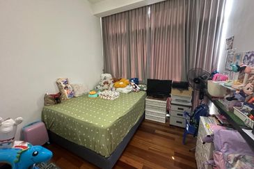 Paradiso Nuova Medini