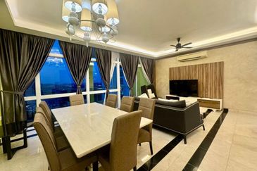 Paradiso Nuova Medini