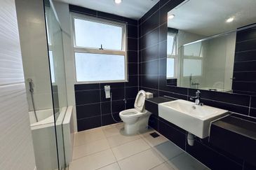 Encorp Marina Puteri Harbour