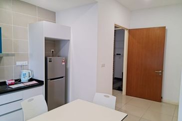 D\'Pristine @ Medini