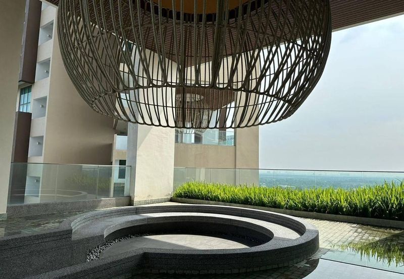 Puteri Cove Residences