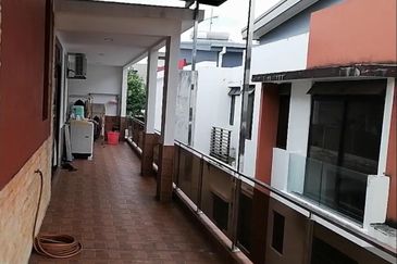 The Canal Garden South, Horizon Hills