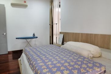 The Canal Garden South, Horizon Hills