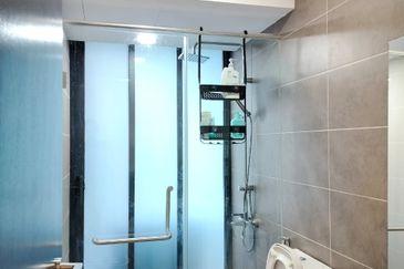 Almas @ Puteri Harbour