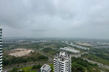 The M @ Medini Macrolink