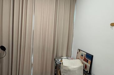 The M @ Medini Macrolink