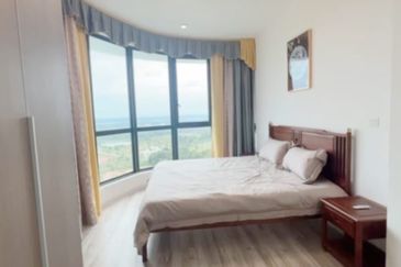 The M @ Medini Macrolink