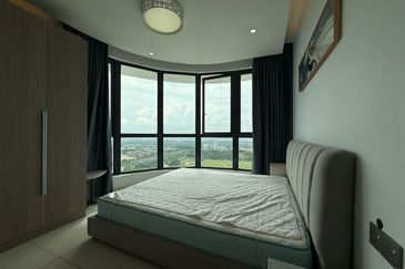 The M @ Medini Macrolink