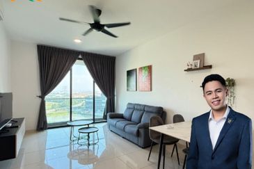 The M @ Medini Macrolink