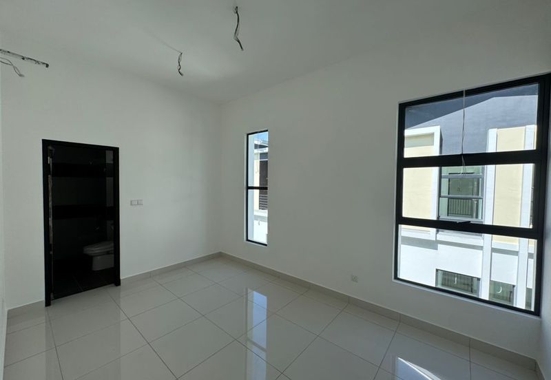 Honeydale Residences @ Taman Impian Emas