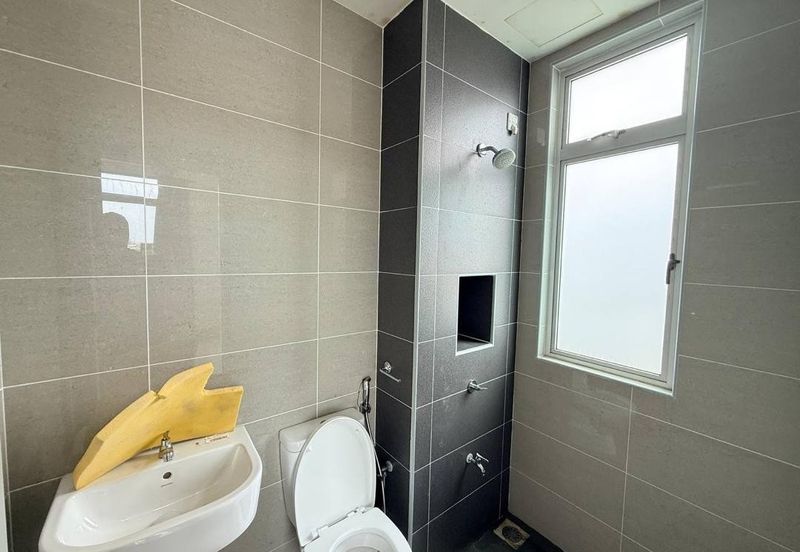 D'Lagoon, Taman Seri Austin