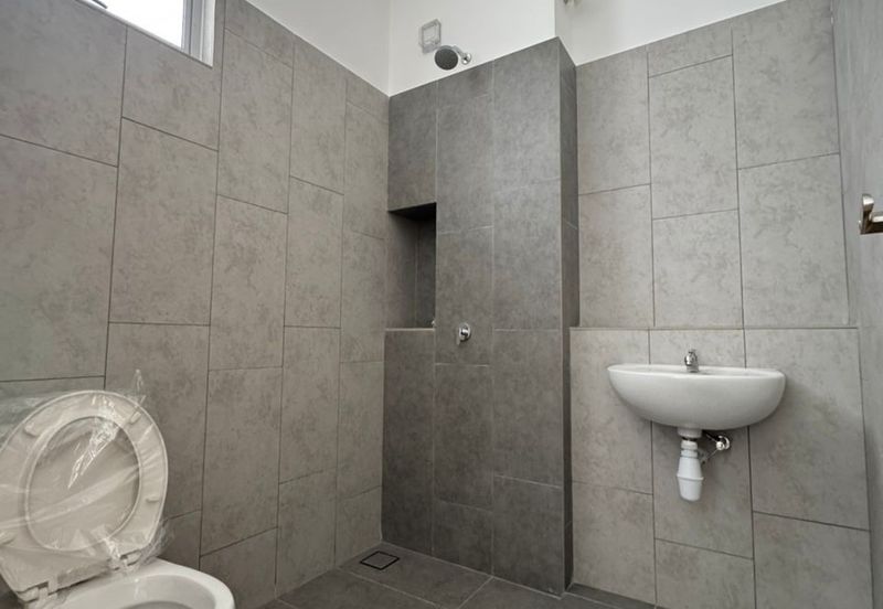 Iconia Garden Residence @ Taman Impian Emas