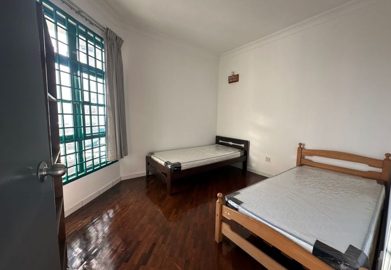 The Straits View, Bandar Baru Permas Jaya