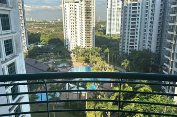 The Straits View, Bandar Baru Permas Jaya
