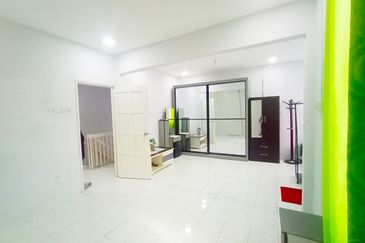 [RUMAH DEKAT PANTAI] 2-STRY Terrace Taman Sri Bayu Bagan Lalang Sepang