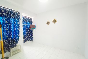 [RUMAH DEKAT PANTAI] 2-STRY Terrace Taman Sri Bayu Bagan Lalang Sepang