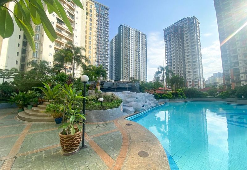 Kondominium Gurney Heights