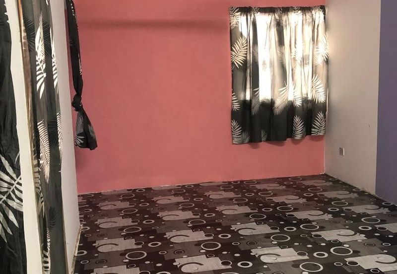 Bandar Tasik Selatan Low Cost Flat