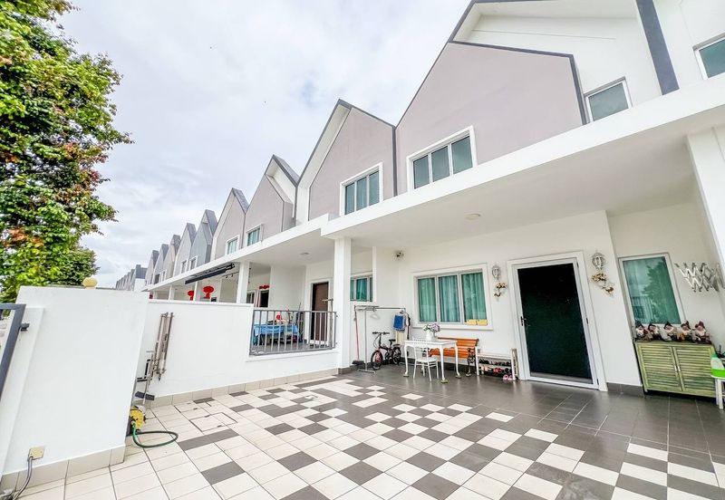 Ebonylane @ Eco Forest