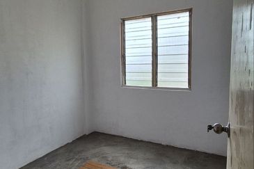 Puchong Utama Court 2