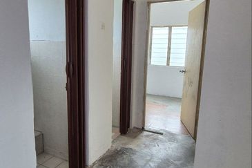 Puchong Utama Court 2