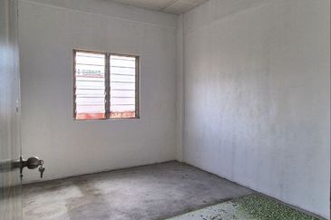 Puchong Utama Court 2