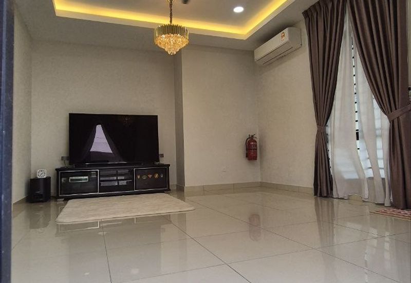 [LOWER UNIT] Townhouse Elegan Residensi Putra Perdana Puchong 