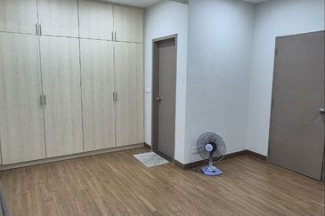 [LOWER UNIT] Townhouse Elegan Residensi Putra Perdana Puchong 