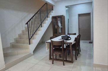 [LOWER UNIT] Townhouse Elegan Residensi Putra Perdana Puchong 