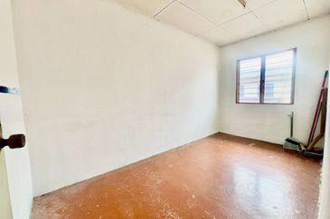 Taman Sungai Kapar Indah