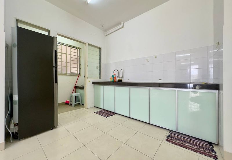 Seri Baiduri Apartments @ Setia Alam