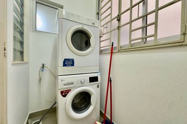 Seri Baiduri Apartments @ Setia Alam