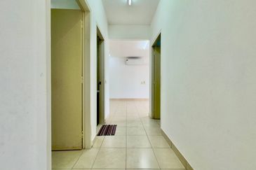 Seri Baiduri Apartments @ Setia Alam