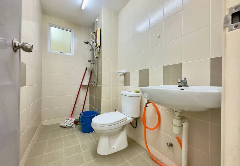 Seri Baiduri Apartments @ Setia Alam