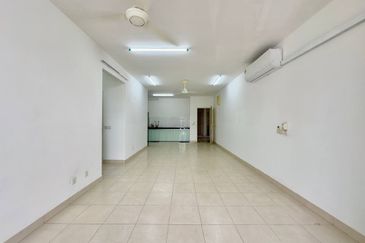 Seri Baiduri Apartments @ Setia Alam