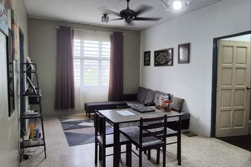 Anggerik Apartment Taman Putra Perdana Puchong