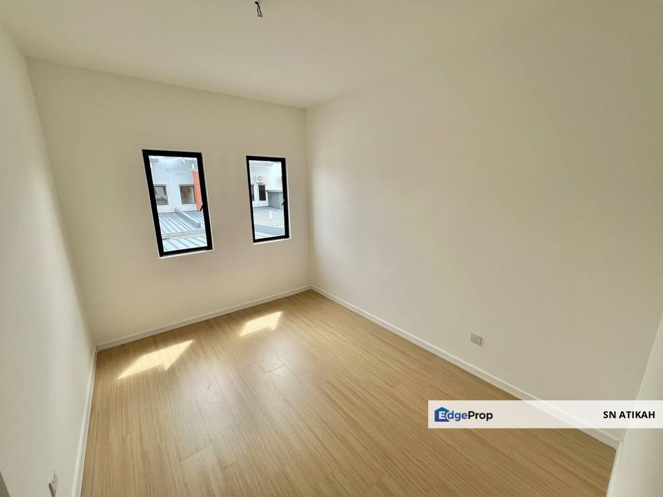 [BRAND NEW] Townhouse Taman Akasia Semenyih, Selangor, Semenyih